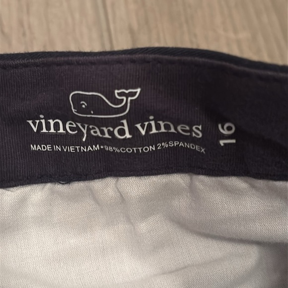 Vineyard Vines Boys Navy Khaki Shorts Size 16 - Picture 4 of 4